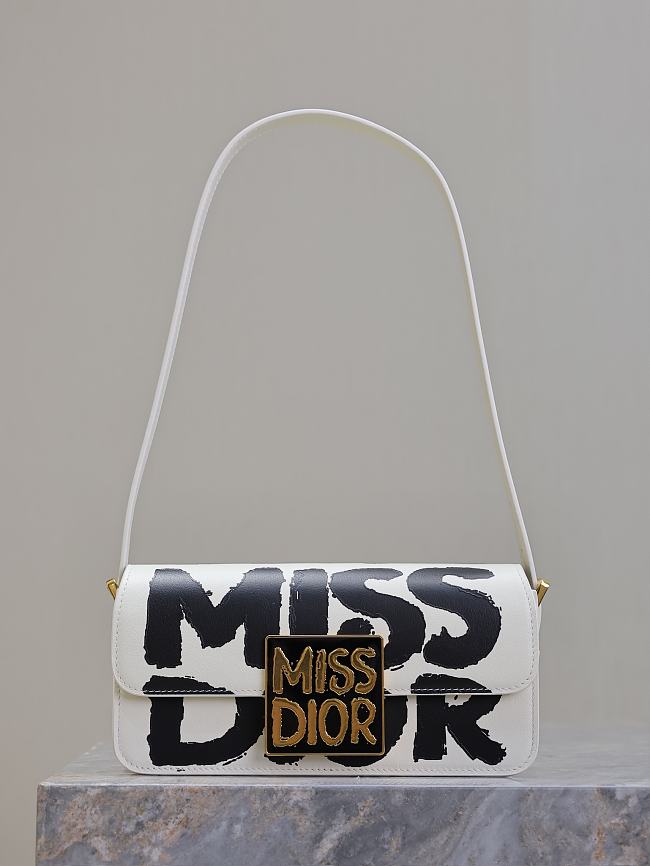 Miss Dior Flap Bag White Size 22x11x6CM - 1