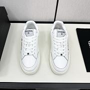 Chanel White Leather Low Top Sneakers - 3
