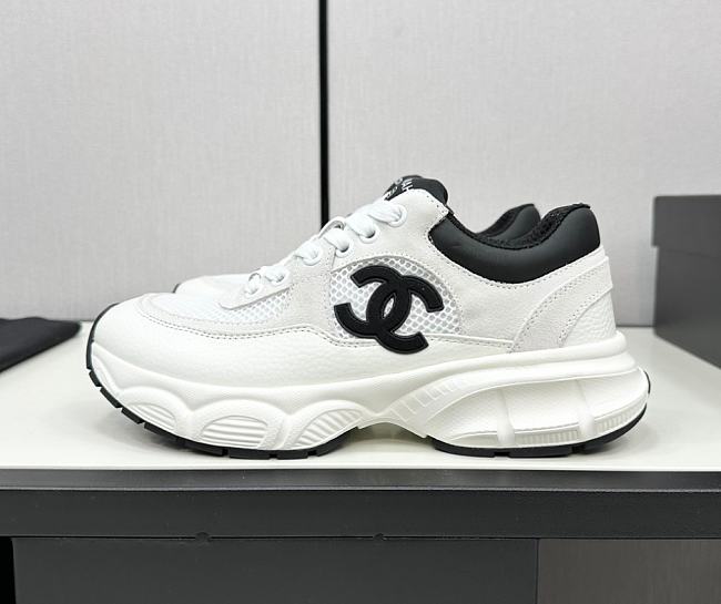 Chanel CC Logo Sneaker CC 2412 - 1