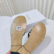 Dior Dway Slide White Leather D5647-01 - 2