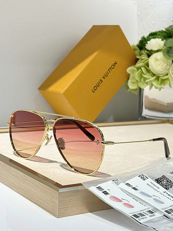 Louis Vuitton Sunglasses Z1621U-02