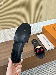 LV x TM Lily Flat Mule Black Cherry 3723012 - 4