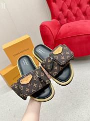 LV x TM Takashi Murakami Brown 3723042 - 5