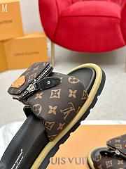 LV x TM Takashi Murakami Brown 3723042 - 4