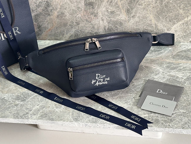 Dior and Hylton Nel Rider Navy Blue Size 39x17x11cm - 1