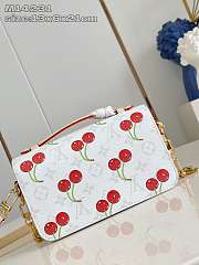 LV Pochette Métis East West x TM Size 21x13x6CM - 5