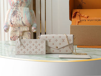 LV Félicie Pochette Bag Eden Size 21x12x3CM