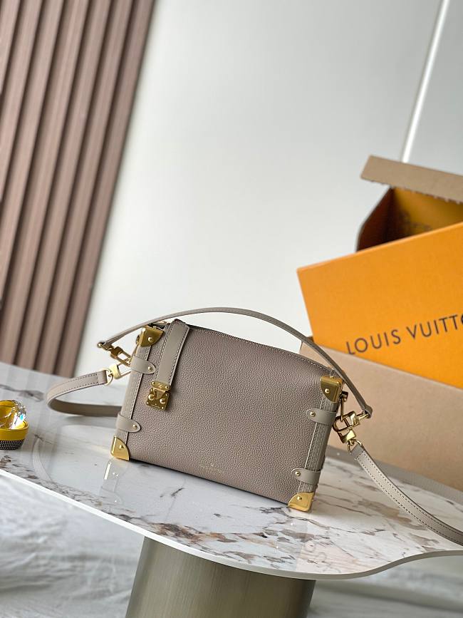 LV Side Trunk MM Bag Beige Gold Size 23x16x8CM - 1