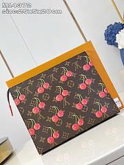 LV Toiletry Pouch x TM Brown Bag Size 25x5x20CM - 2