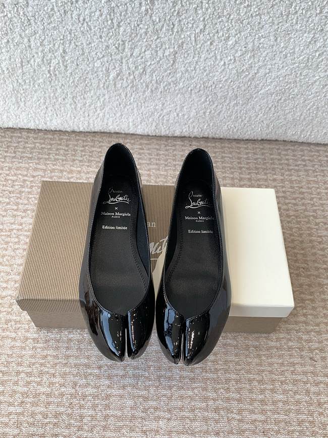 Christian Louboutin x Maison Margiel Tabi Flats Black - 1