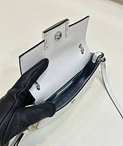 Fendi by Marc Jacobs White Bag Size 25x18x10CM - 4