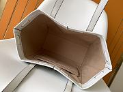 Fendi Origami White Bag Size 27x16.5x27CM - 6