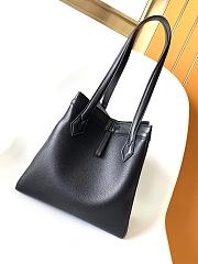 Fendi Origami Black Bag Size 27x16.5x27CM - 4