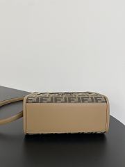 Fendi Tote Brown Bag Size 25x12x22CM - 2