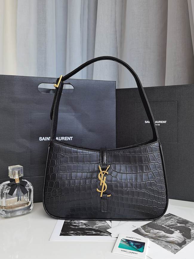 Saint Laurent Le5 À 7 Crocodile Black Hobo Bag Size 23x16x6cm - 1