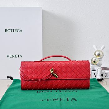 Bottega Veneta Red Clutch Size 31x13x3cm