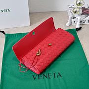 Bottega Veneta Red Clutch Size 31x13x3cm - 6
