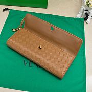 Bottega Veneta Caramel Clutch Size 31x13x3cm - 3