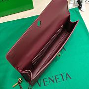 Bottega Veneta Burgundy Clutch Size 31x13x3cm - 2