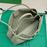 Bottega Veneta Andiamo Intrecciato Size 29x18x10cm - 5