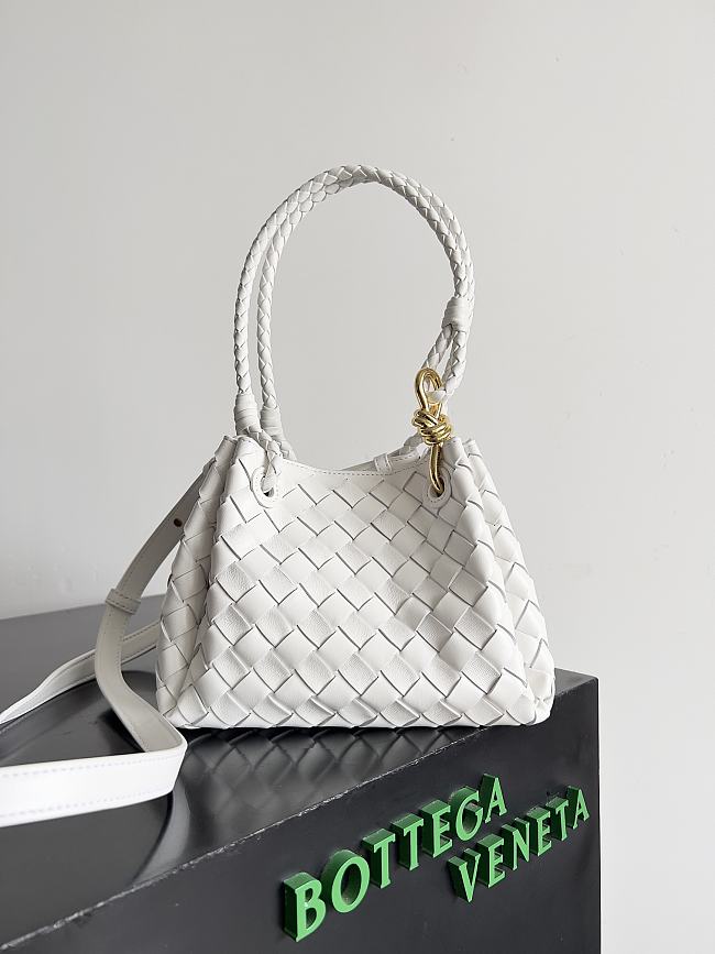 Bottega Veneta White Parachute Size 21x17x16.5cm - 1