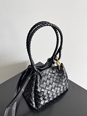 Bottega Veneta Black Parachute Size 21x17x16.5cm - 3