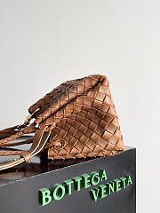 Bottega Veneta Caramel Brown Parachute Size 21x17x16.5cm - 3