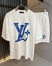 Louis Vuitton Set Clothes 0110 - 2