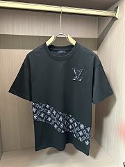 Louis Vuitton Set Clothes LV0554-01 - 2