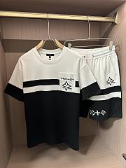 Louis Vuitton Set Clothes LV0554-02 - 1