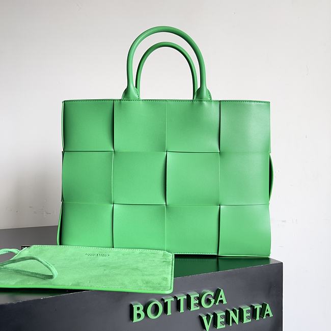 Bottega Veneta Arco Intrecciato Leather Green Tote Bag 38x10x28CM - 1