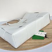 Bottega Veneta Arco Tote White Bag Size 33x44x12cm - 3
