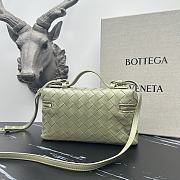 Bottega Veneta Bang Bang Vanity Case Pistachio Size 22×12.5×5cm - 2