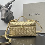 Bottega Veneta Bang Bang Vanity Case Gold Size 22×12.5×5cm - 1