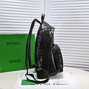 Bottega Veneta Black Backpack in Intrecciato Size 32x43cm - 4