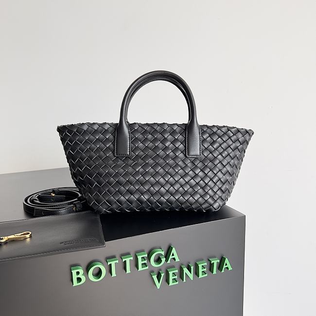 Bottega Veneta Cabat Black Bag Size 22x7x16CM - 1