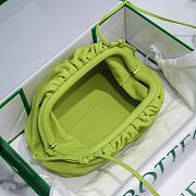 Bottega Veneta Cavatelli Clutch Lime Green Size 23x13x8cm - 2