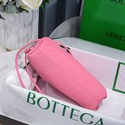 Bottega Veneta Cavatelli Clutch Pink Size 23x13x8cm - 3
