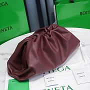 Bottega Veneta Chain Pouch Burgundy Size 38x20x8.5cm - 4