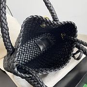 Bottega Veneta Crossbody Black Bag Size 20x15.5x7CM - 4