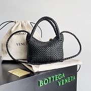 Bottega Veneta Crossbody Black Bag Size 20x15.5x7CM - 3