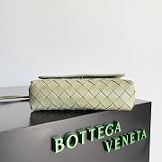 Bottega Veneta Crossbody Andiamo Bag Size 19x16x6CM - 2