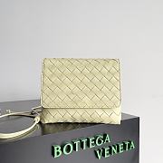 Bottega Veneta Crossbody Yellow Bag Size 19x16x6CM - 3