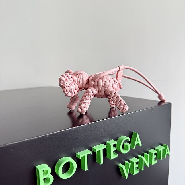 Bottega Veneta Elephant Charm Pink Size 7x10x6cm - 1