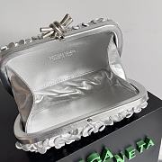 Bottega Veneta Gold Knot Minaudiere Silver Clutch 20x6x12CM - 5