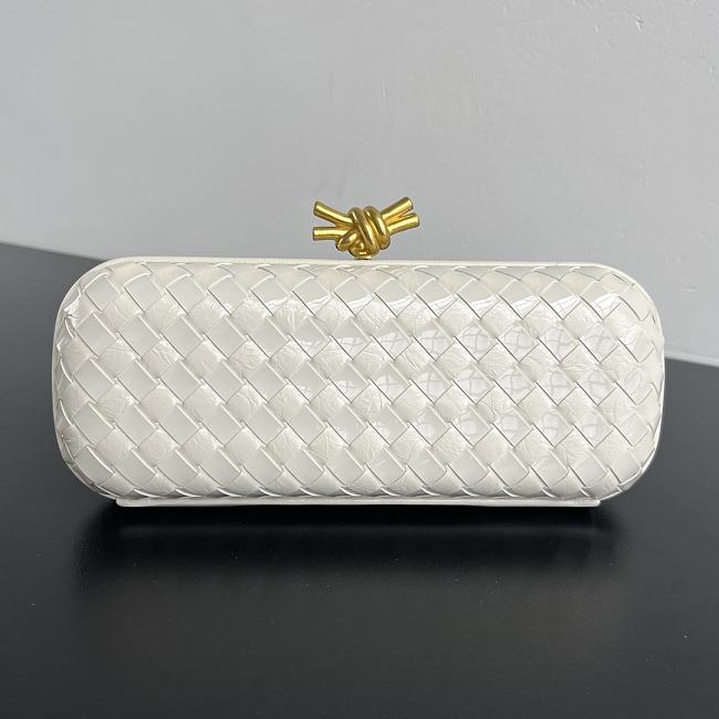 Bottega Veneta Intrecciato Clutch BV1023 Size 25x9.5x4cm - 1