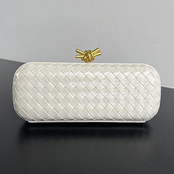Bottega Veneta Intrecciato Clutch BV1023 Size 25x9.5x4cm