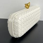Bottega Veneta Intrecciato Clutch BV1023 Size 25x9.5x4cm - 6