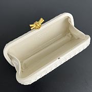 Bottega Veneta Intrecciato Clutch BV1023 Size 25x9.5x4cm - 2