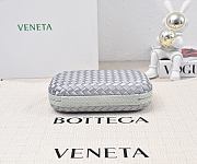 Bottega Veneta Knot Minaudiere Clutch BV0022 Size 20x12x5.5cm - 6